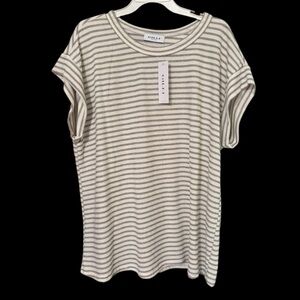 Gilli Cream and Gray Striped Short Sleeve Tee 1X NWT